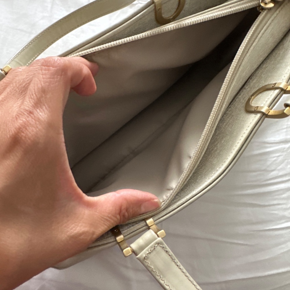 Nina Ricci - Picture 3 of 5